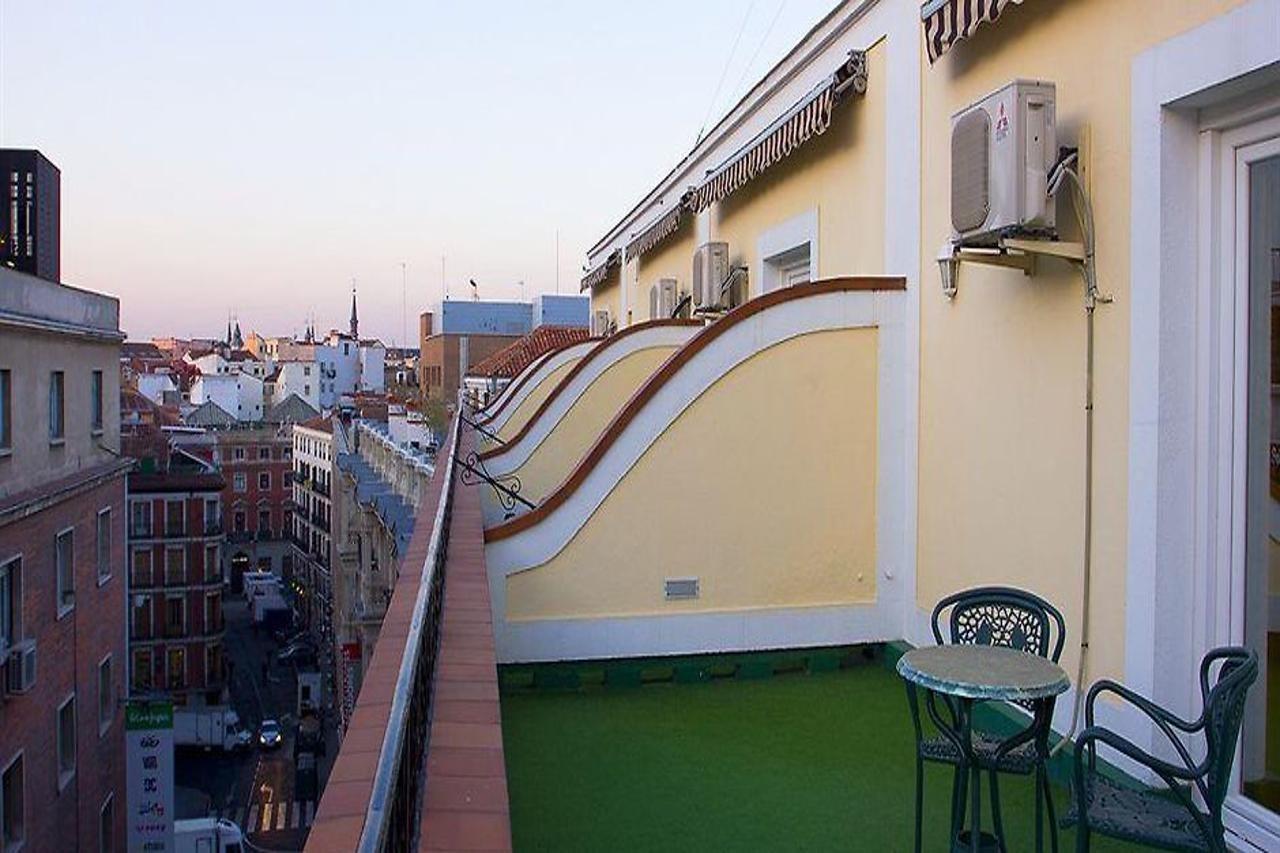 Hotel Carlos V Madri Exterior foto